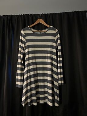 Annabelle Black and Cream Striped Long-Sleeve Swing Dress